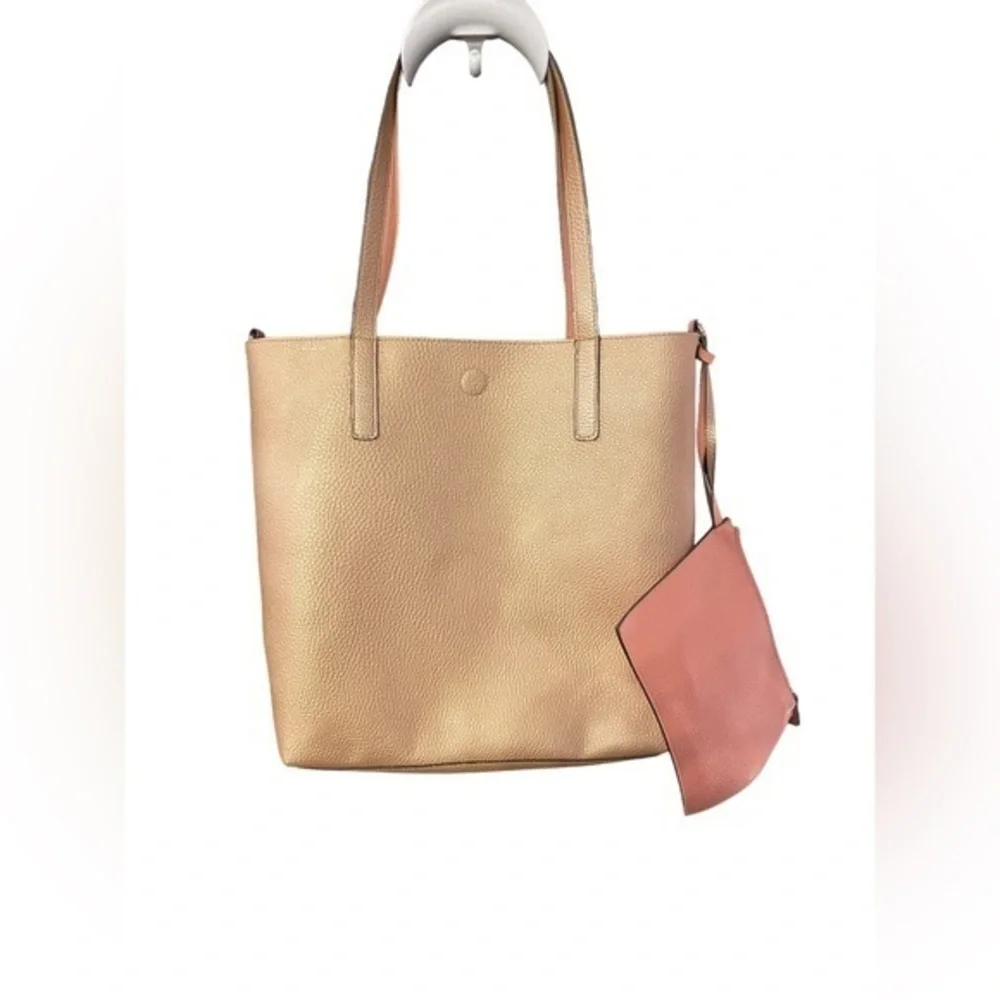 Rose metallic pink faux leather medium size shoulder tote bag w pink inside EUC